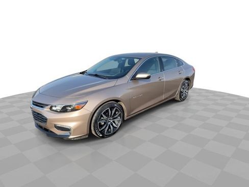 Certified 2018 Chevrolet Malibu LT image 4