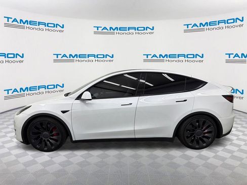 Used 2023 Tesla Model Y Long Range image 2