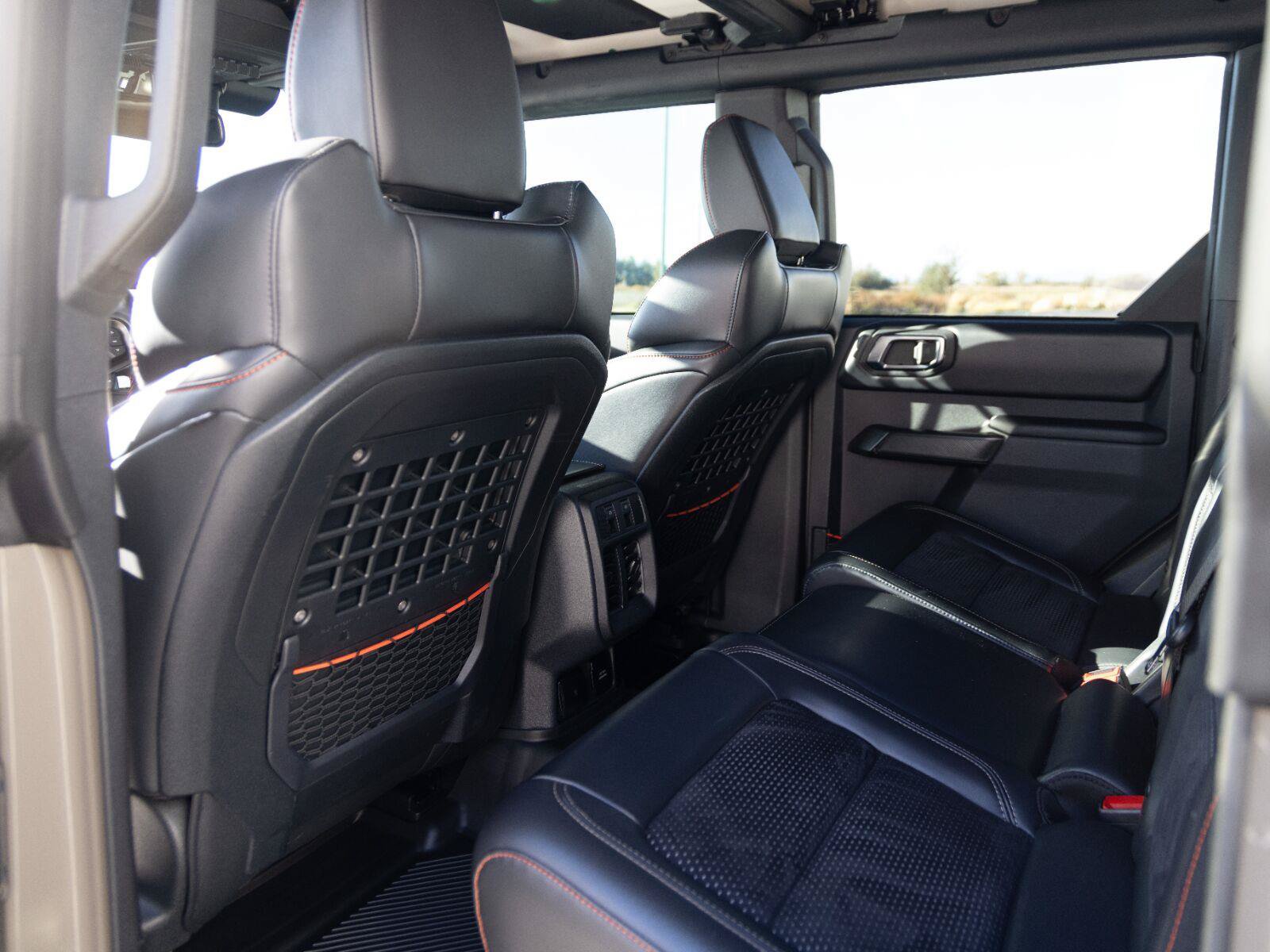 Used 2025 Ford Bronco Raptor AWD/4WD image 19