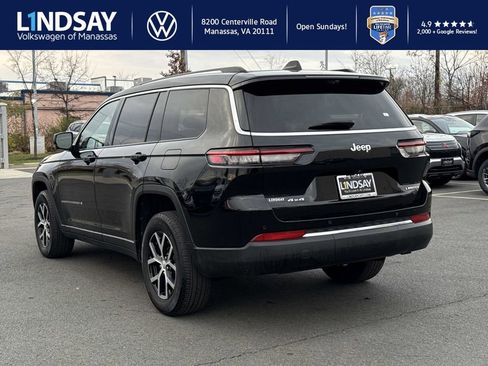 Used 2023 Jeep Grand Cherokee L Limited w/ Luxury Tech Group II image 4