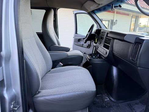 Used 2012 Chevrolet Express 2500 LS RWD image 11