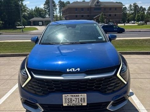 Certified 2024 Kia Sportage EX FWD image 1