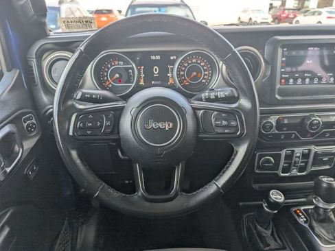 Used 2018 Jeep Wrangler Unlimited Sport S AWD/4WD image 23