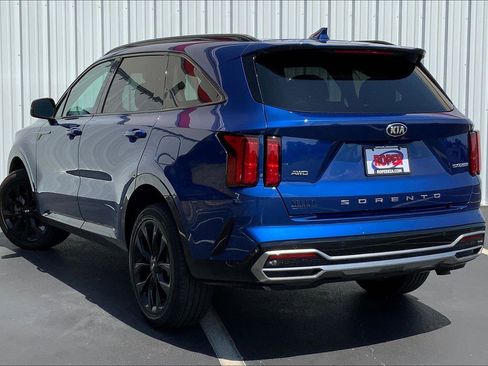 Used 2021 Kia Sorento SX image 11