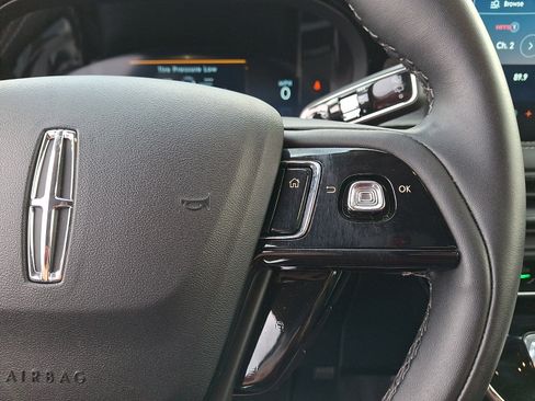 Certified 2026 Lincoln Corsair Premiere AWD/4WD image 22