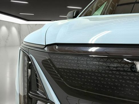 New 2026 Cadillac Lyriq Sport image 21