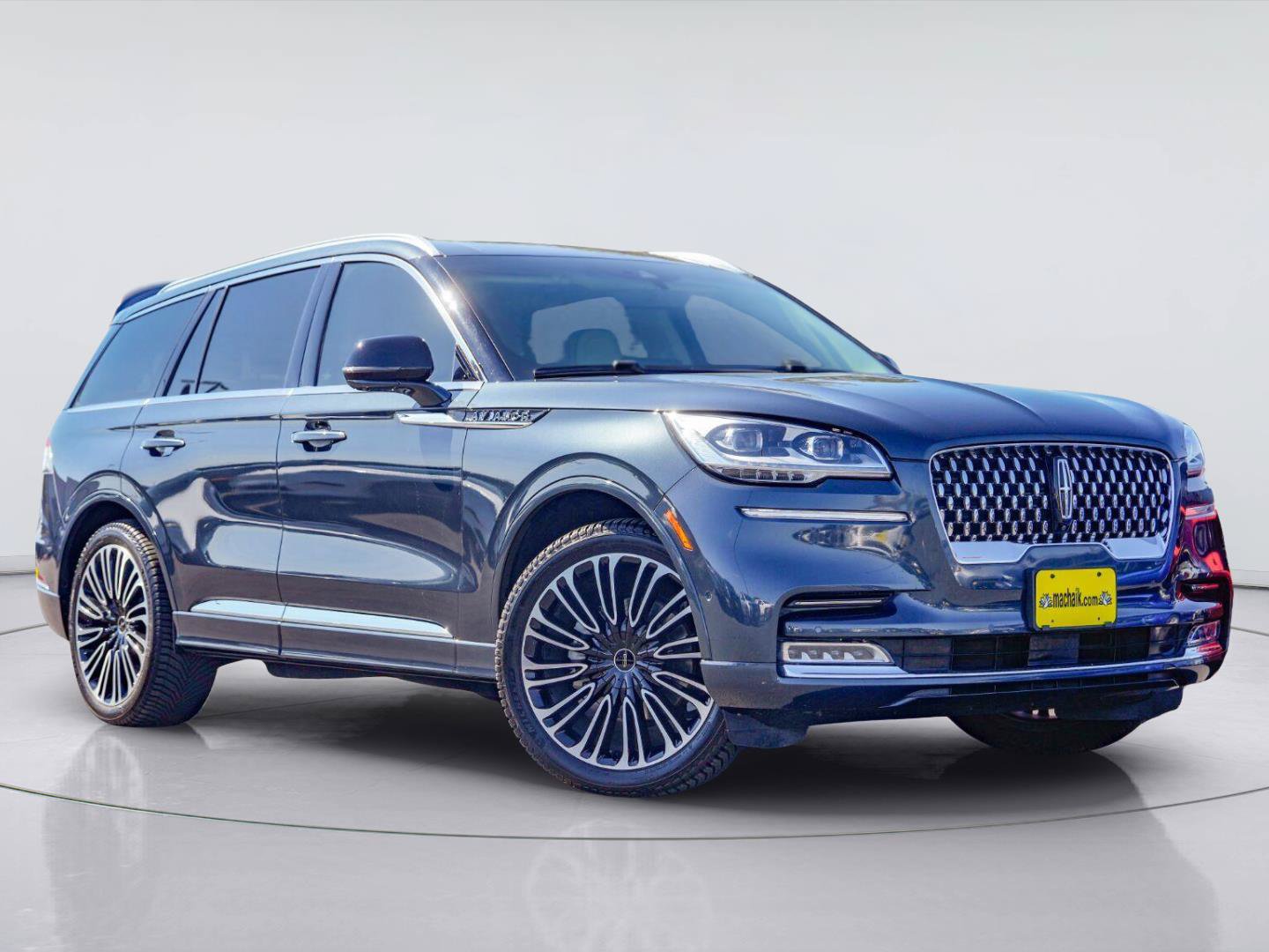 Used 2024 Lincoln Aviator Black Label AWD/4WD image 1