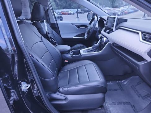 Used 2020 Toyota RAV4 XLE w/ Convenience Package AWD/4WD image 27