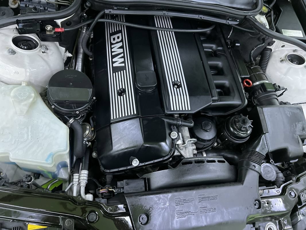 Used 2000 BMW 328i Sedan RWD image 28