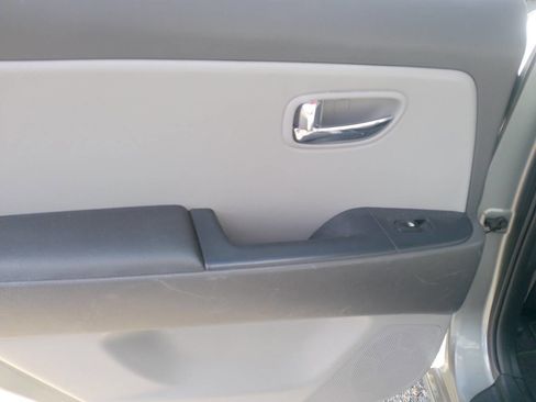 Used 2010 Hyundai Elantra SE image 39