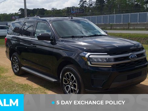 Used 2024 Ford Expedition XLT image 4