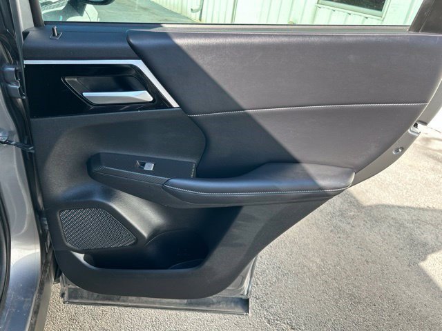 Used 2023 Mitsubishi Outlander SE Black Edition FWD image 48