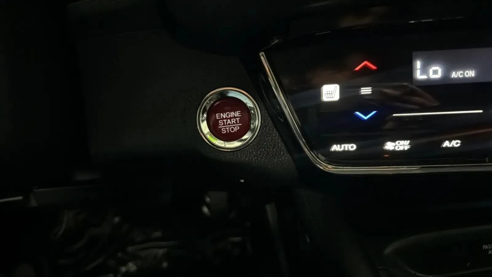 Used 2018 Honda HR-V EX image 17