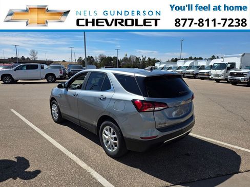 Used 2024 Chevrolet Equinox LT image 4