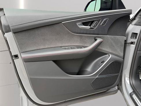 Used 2024 Audi RS Q8 image 15