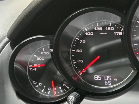 Used 2013 Porsche Cayenne GTS image 86