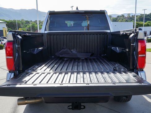 Certified 2024 Toyota Tacoma SR5 AWD/4WD image 14