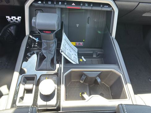 New 2026 Toyota Tundra Limited AWD/4WD image 21