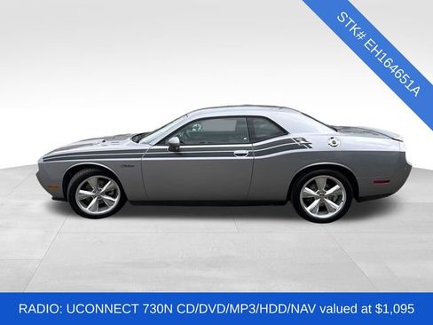 Used 2014 Dodge Challenger R/T image 4
