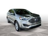 Used 2024 Ford Edge SEL image 2