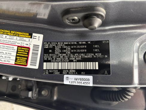 Used 2020 Toyota Highlander L image 27