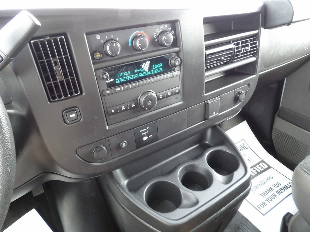 Used 2025 GMC Savana 2500 w/ Driver Convenience Package RWD image 22