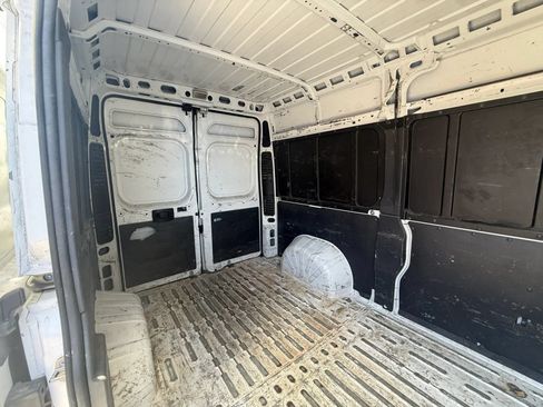 Used 2019 RAM ProMaster 2500 FWD image 7