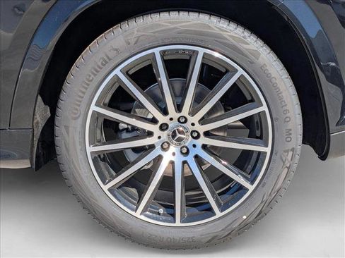 New 2025 Mercedes-Benz GLS 450 4MATIC image 10