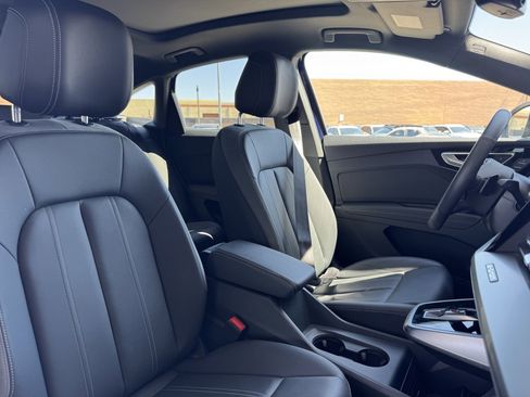 Used 2023 Audi Q4 e-tron Premium Plus w/ Premium Plus image 44