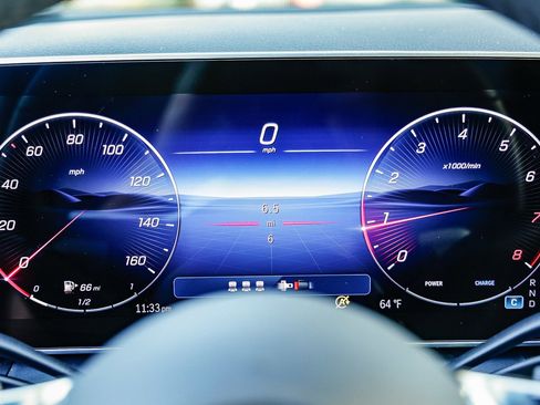New 2026 Mercedes-Benz GLC 300 4MATIC image 23