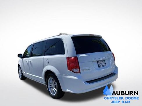 Used 2019 Dodge Grand Caravan SXT FWD image 5