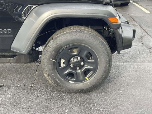 New 2026 Jeep Wrangler Sport image 39