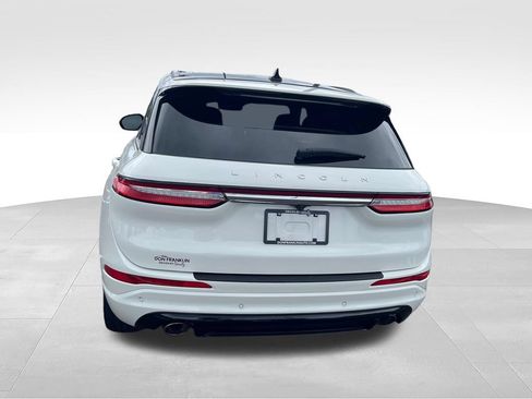 Used 2023 Lincoln Corsair Reserve w/ Equipment Group 201A AWD/4WD image 4
