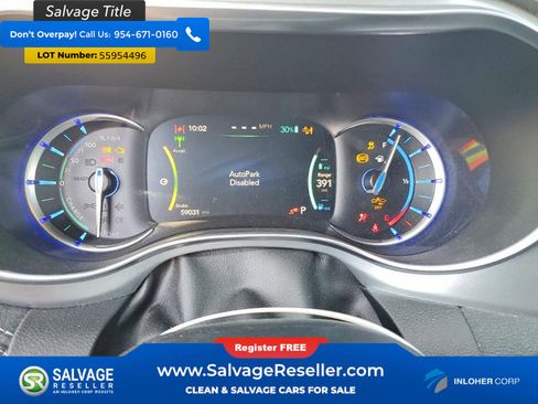 Used 2020 Chrysler Pacifica Limited w/ Advanced Safetytec Group FWD image 12