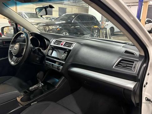 Used 2018 Subaru Legacy 2.5i w/ Alloy Wheel Package AWD/4WD image 18