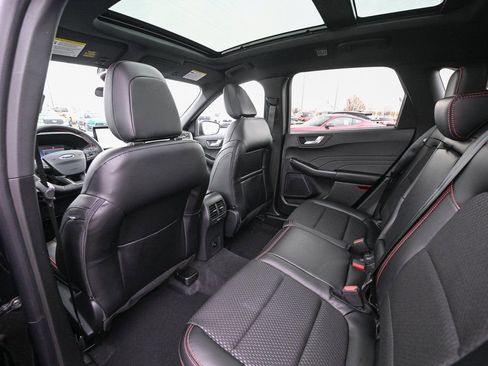 New 2026 Ford Escape ST-Line w/ Tech Pack #1 image 18