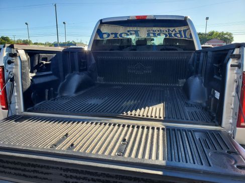 Used 2018 Ford F150 XLT w/ Equipment Group 302A Luxury RWD image 30