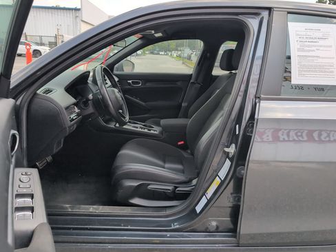 Used 2025 Honda Civic Sport image 10