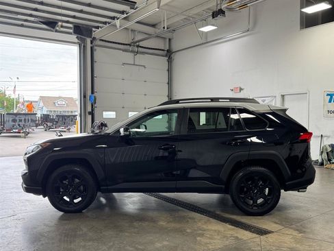Used 2021 Toyota RAV4 TRD Off-Road w/ TRD Off-Road Weather Package AWD/4WD image 26