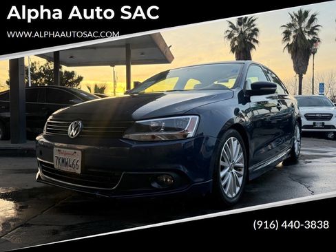 Used 2014 Volkswagen Jetta TDI image 1