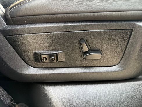 Used 2014 RAM 2500 Limited image 25