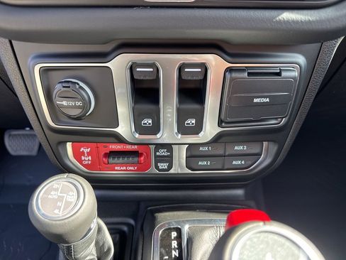 New 2026 Jeep Wrangler Rubicon image 34