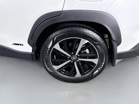 Certified 2024 Toyota Corolla Cross AWD Hybrid w/ Convenience Package image 37