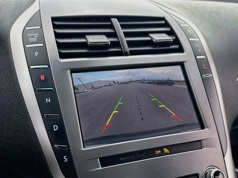 Used 2019 Lincoln MKZ Premiere AWD/4WD image 17