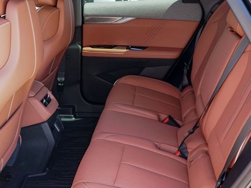 New 2026 Cadillac Optiq Sport 2 w/ LPO, Floor Liner Package image 20