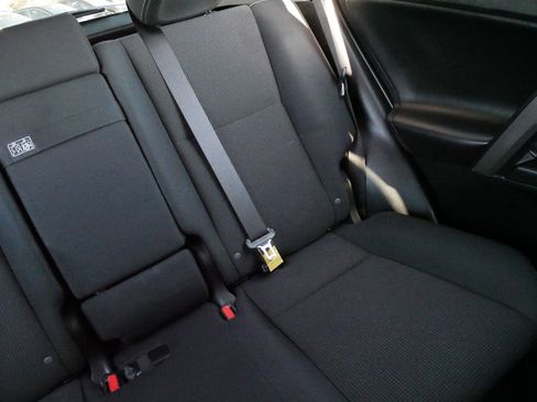 Used 2018 Toyota RAV4 XLE image 14