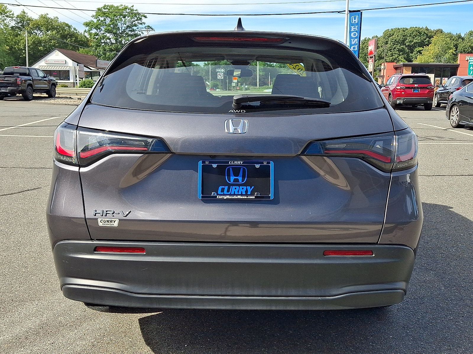 Used 2024 Honda HR-V LX image 5