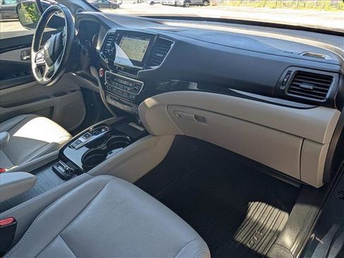 Used 2022 Honda Pilot Elite image 14