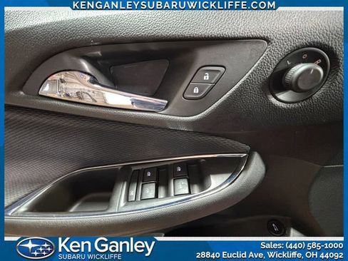 Used 2017 Chevrolet Cruze LT w/ Convenience Package image 11