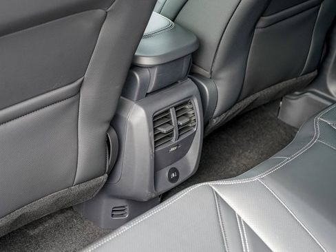 New 2024 Ford Mustang Mach-E Premium image 33